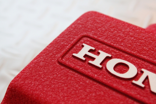 オリジナルパーツ｜結晶塗装 エンジンカバー / 3カラー｜有限会社Back